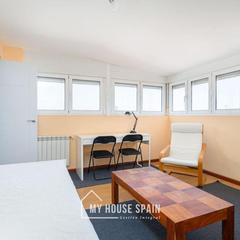 MyHouseSpain - Ático con gran terraza en Gijón - Apartamento de 2 dormitorios - 11