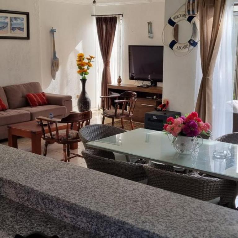 Casa Condominio Papudo Punta Puyai - Casa Vacacional de 3 dormitorios - 1