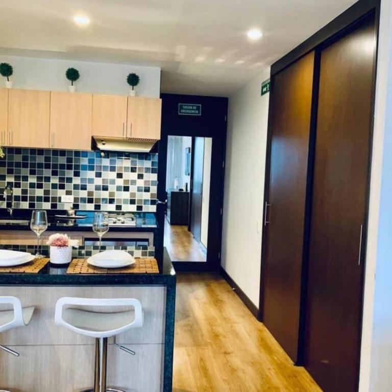 Elegant Classic Loft High Floor With Ac 1810 - Apartamento Estudio - 2