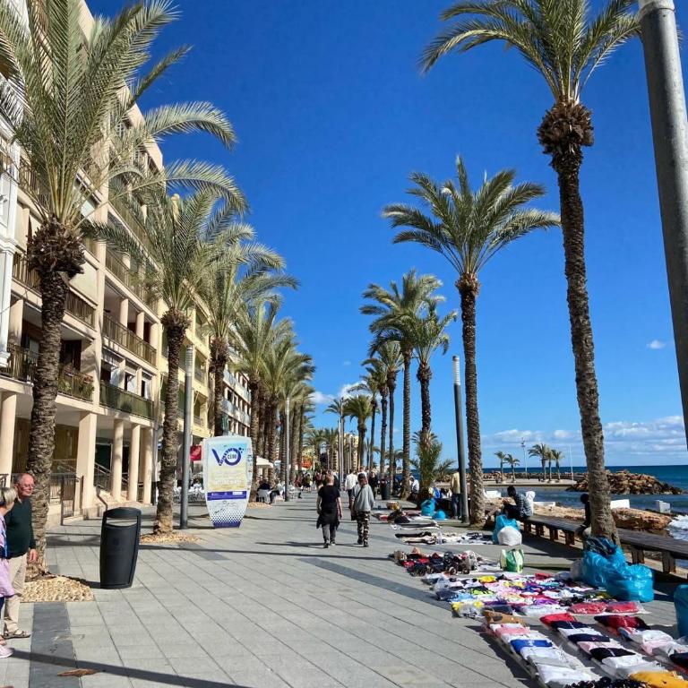 Casa de Luz - Only 700 meters from the beach & boulevard! - Two-Bedroom Apartment - 32