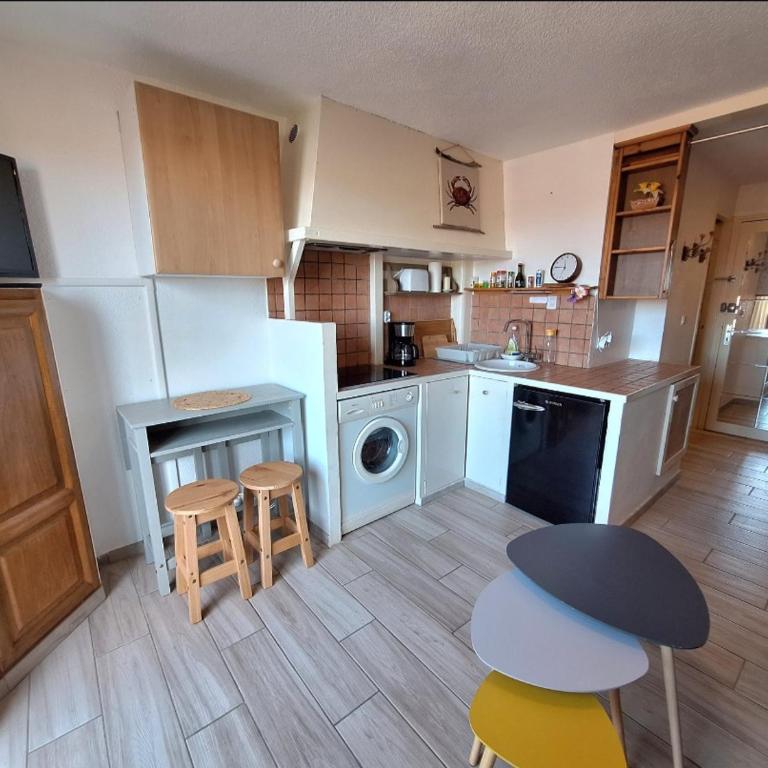 Cap d'Agde - Studio lumineux 2 - 4 personnes Terrasse avec vue - Studio-Apartment - 6