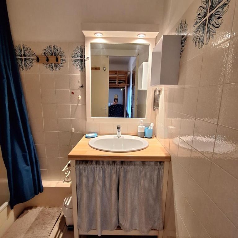 Cap d'Agde - Studio lumineux 2 - 4 personnes Terrasse avec vue - Studio-Apartment - 14