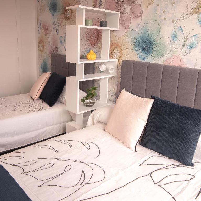 Fee4Me Bilbao, Style and Comfort - Three-Bedroom Apartment - 5