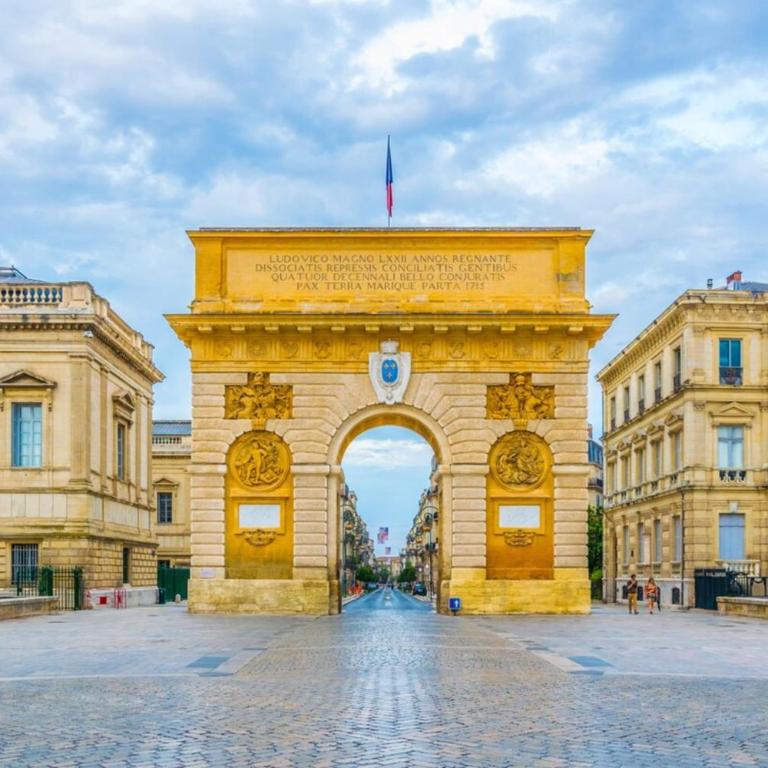 Le Triompha Montpellier Proche Arc de Triomphe - One-Bedroom Apartment - 3