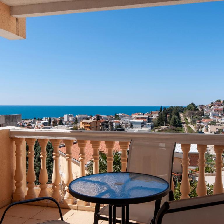 Villa Orpheus - Apartment with Terrace - 17