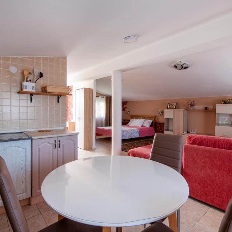 Villa Orpheus - Studio Apartment - 14