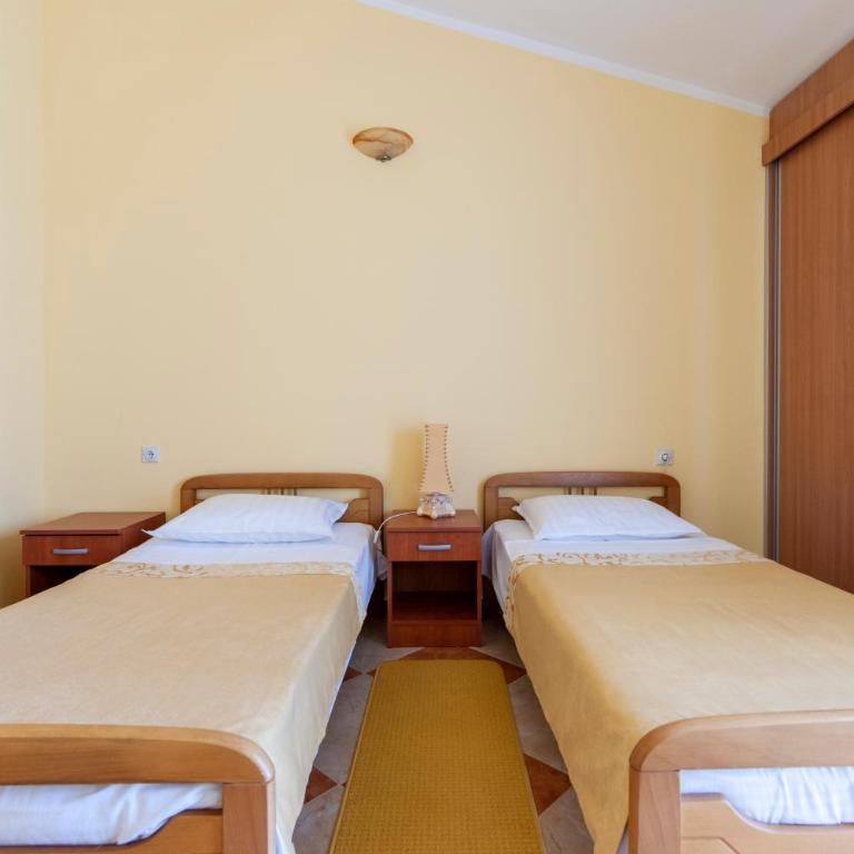 Villa Orpheus - Duplex Apartment - 3