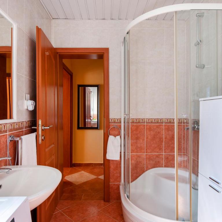 Villa Orpheus - Duplex Apartment - 11