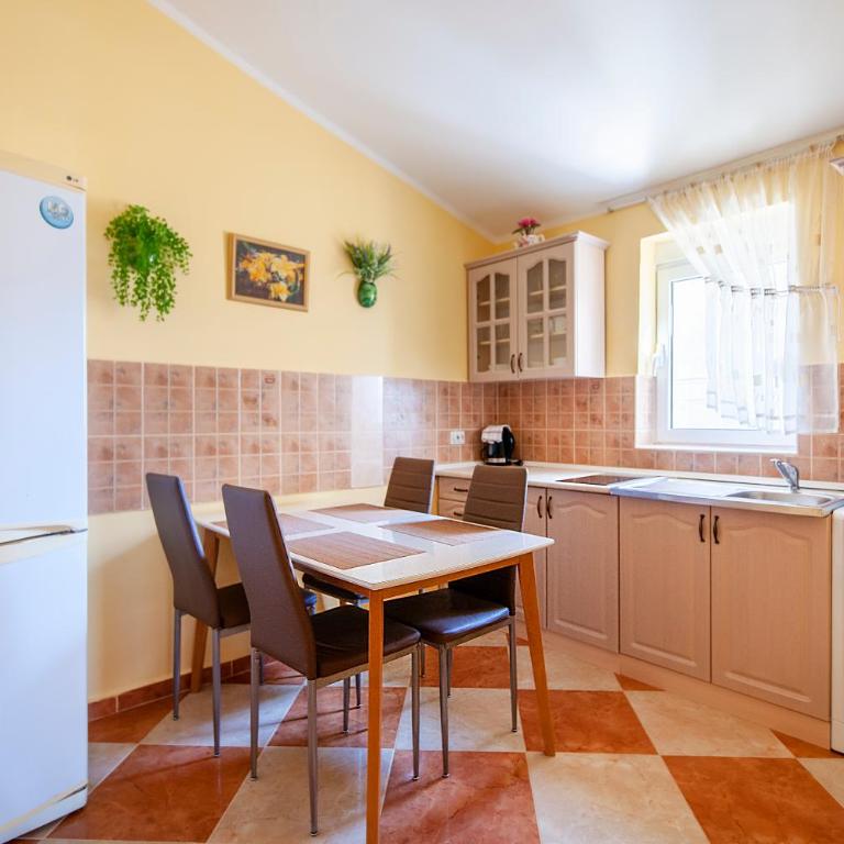 Villa Orpheus - Apartment - Split Level - 10