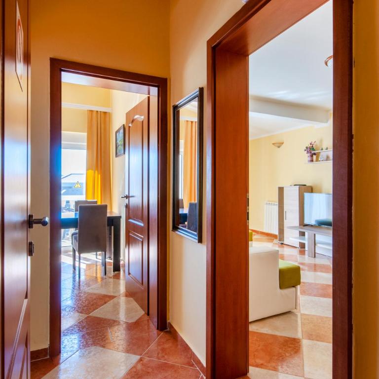 Villa Orpheus - Duplex Apartment - 14
