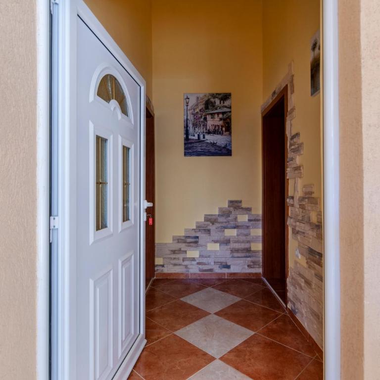 Villa Orpheus - Apartment - Split Level - 15