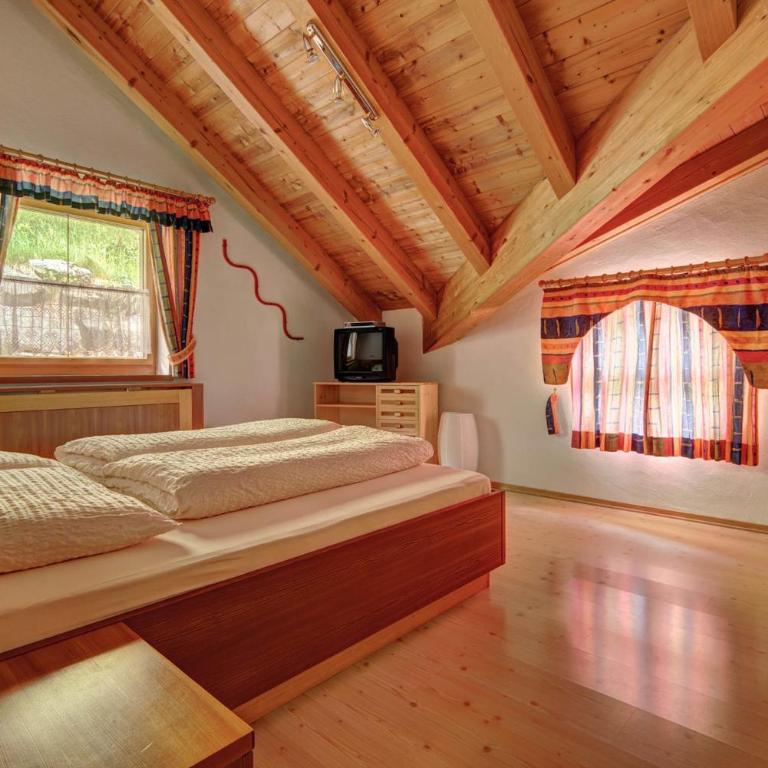Chasa Vallaina - Apartment mit 3 Schlafzimmern - 9