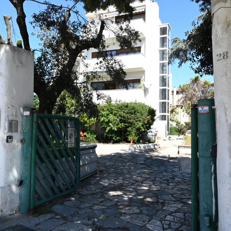 DUCA DEGLI ABRUZZI Modern House LUXURY RELAX - VICINO AEROPORTO - CHECK IN H24 - Appartamento con 1 Camera da Letto - 44