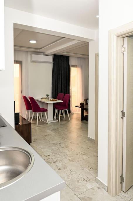 Vujovic Apartments 1 - Apartman sa 1 Spavaćom Sobom - 2