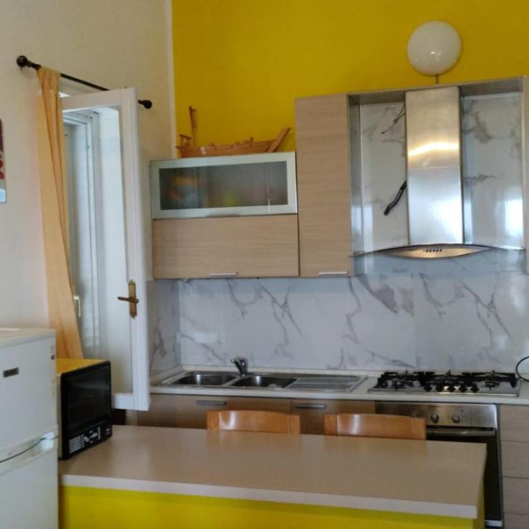 Bilocale con vista mare e monti a Cala Gonone - Appartamento con 1 Camera da Letto - 4