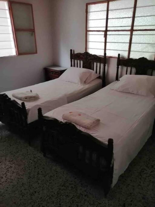 Casa vacacional con piscina privada - Casa de 7 dormitorios - 14