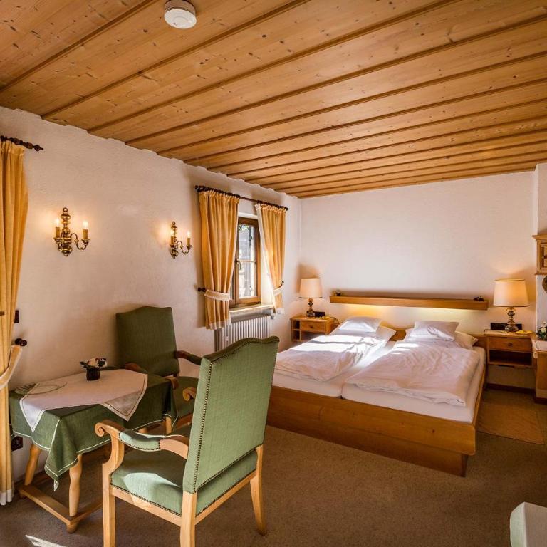 Landhotel Sonnleiten - Doppelzimmer mit Balkon - 1