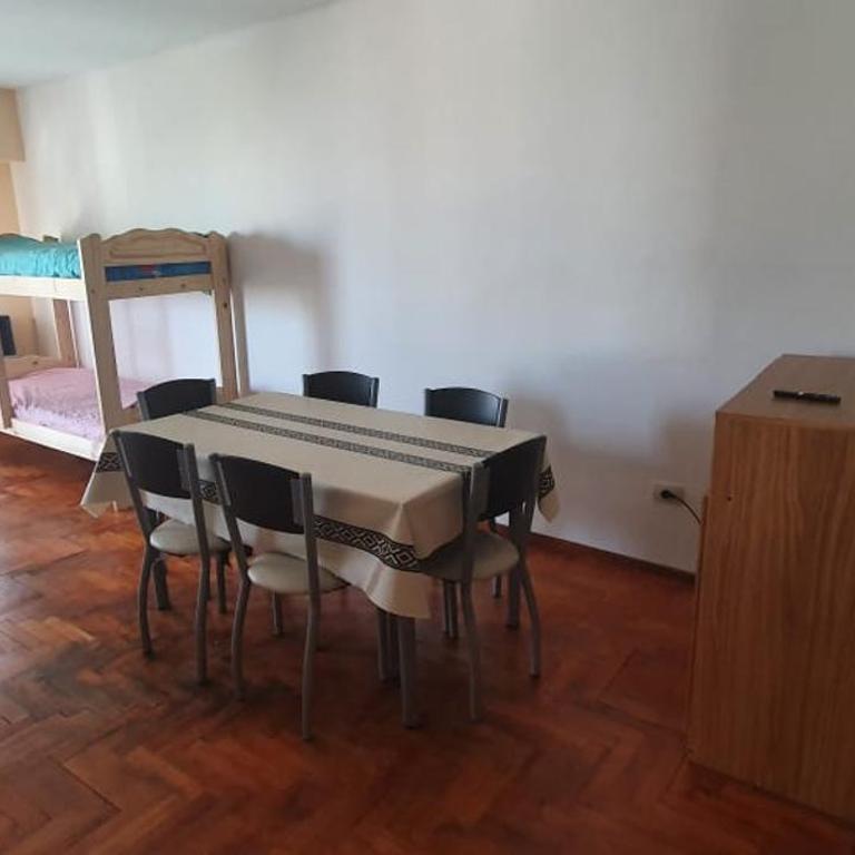 Departamento Centrico - Apartamento de 2 dormitorios - 8