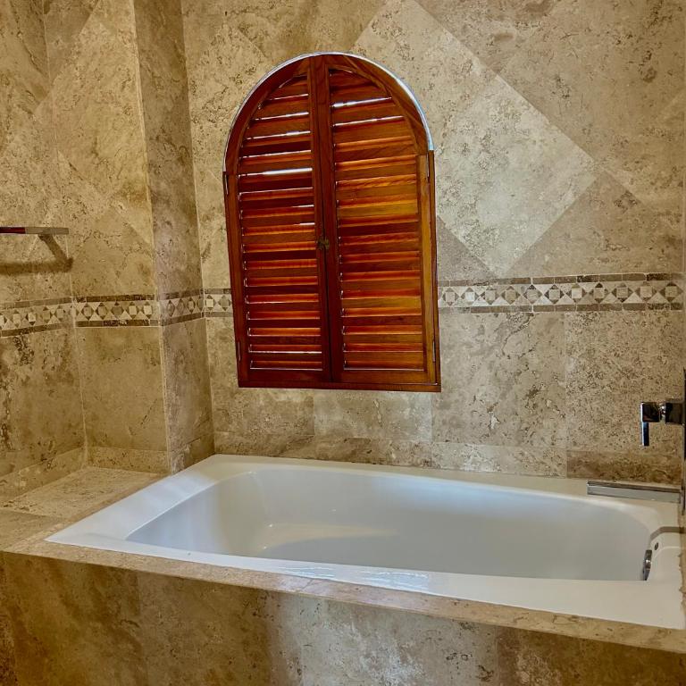 Stunning Ocean Views, Villa Ecuador, Centrally located - Casa de 4 dormitorios - 35