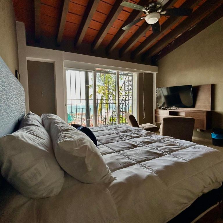Stunning Ocean Views, Villa Ecuador, Centrally located - Casa de 4 dormitorios - 50