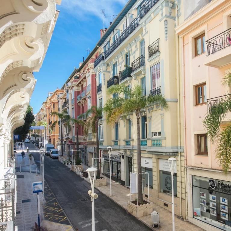 REPUBLIQUE - Somptueux 2 pièces - 50 mètres de Monaco - Appartement 1 Chambre - 15
