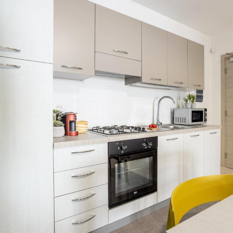 Azzurra Apartments - Apartment mit Balkon - 5