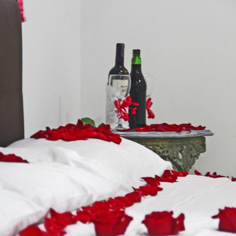 Hotel Primavera Plaza - Suite con bañera de hidromasaje y cama grande - 8