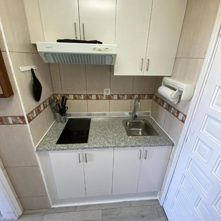 Studio avec Piscine et Parking - One-Bedroom Apartment - 14