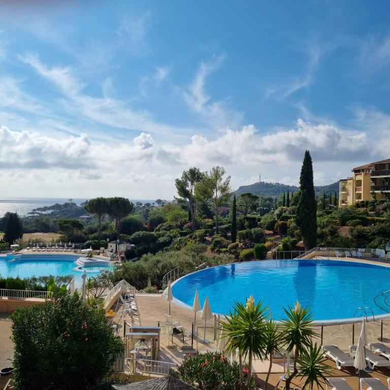 CAP ESTEREL AGAY SAINT RAPHAEL VUE COEUR DU SITE PISCINE GOLF MER Studio 4 personnes chez Magali - Appartement 1 Chambre - 21