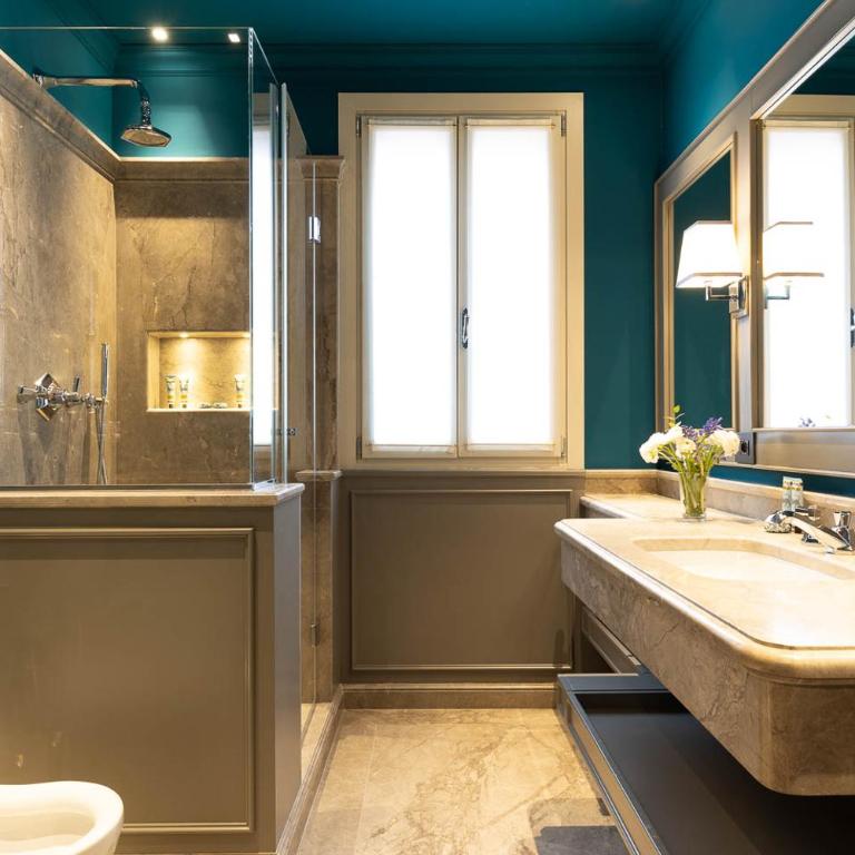 Dimora San Trovaso Stylish Four-Bedroom House in Venice - Four-Bedroom Apartment - 40