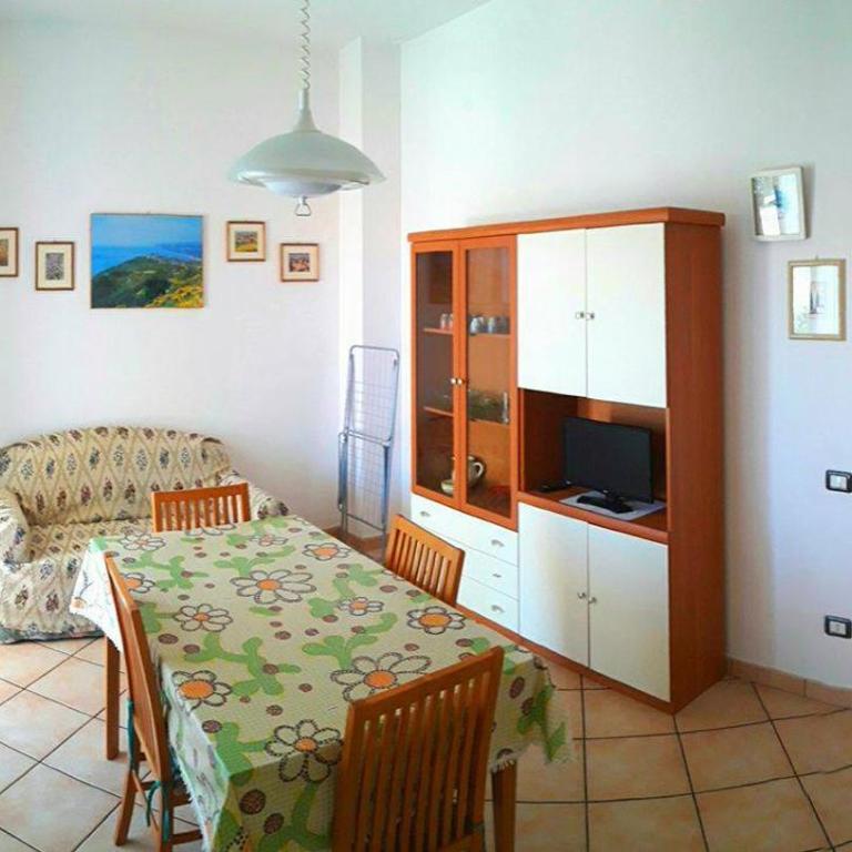 trilocale 100 mt mare con terrazza abitabile - Two-Bedroom Apartment with Terrace - 2