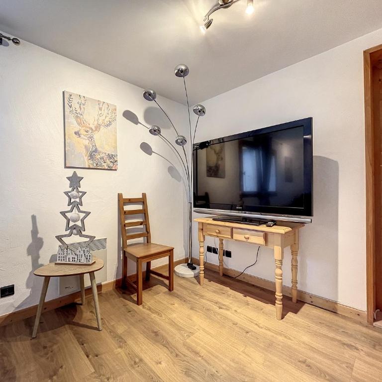 Chalet Olympiades -8 pers - proche centre - Chalet - 24