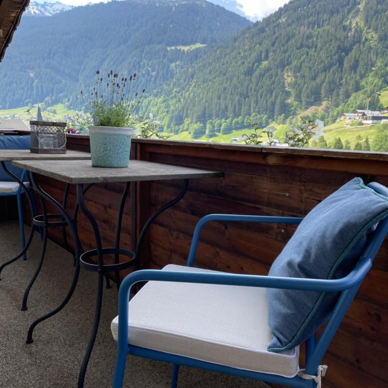 Chalet 1480 - Apartment mit Balkon - 9