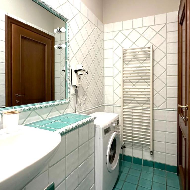 Int 9 - Appartamento Sasan by Residence San Luca - One-Bedroom Apartment - 10