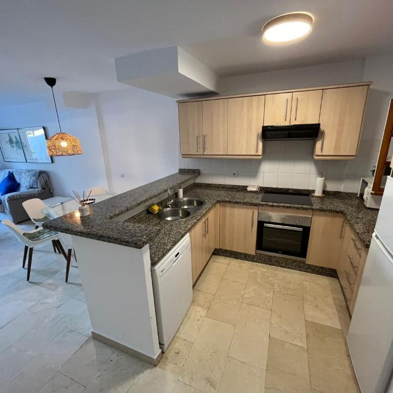 Estepona - Playa - Villa en urbanización privada cerca del mar Da5 - Apartamento - 8