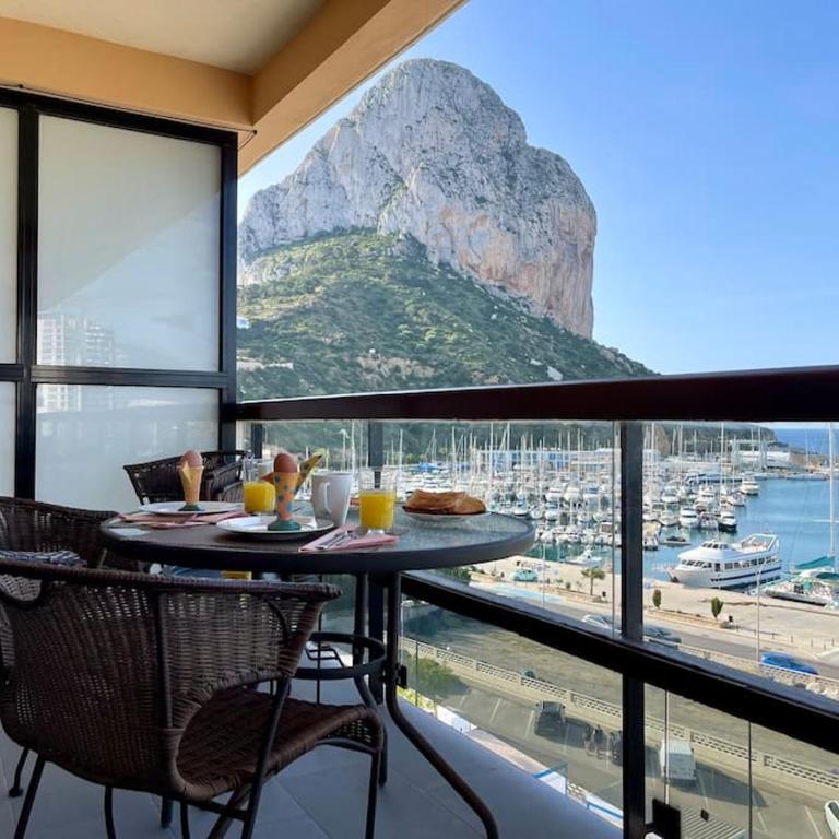 Beste Sicht auf Ifach, Hafen und Strand - Two-Bedroom Apartment - 5