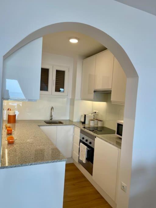 Beste Sicht auf Ifach, Hafen und Strand - Two-Bedroom Apartment - 6