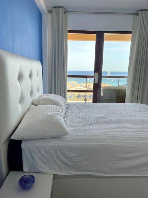 Beste Sicht auf Ifach, Hafen und Strand - Two-Bedroom Apartment - 10