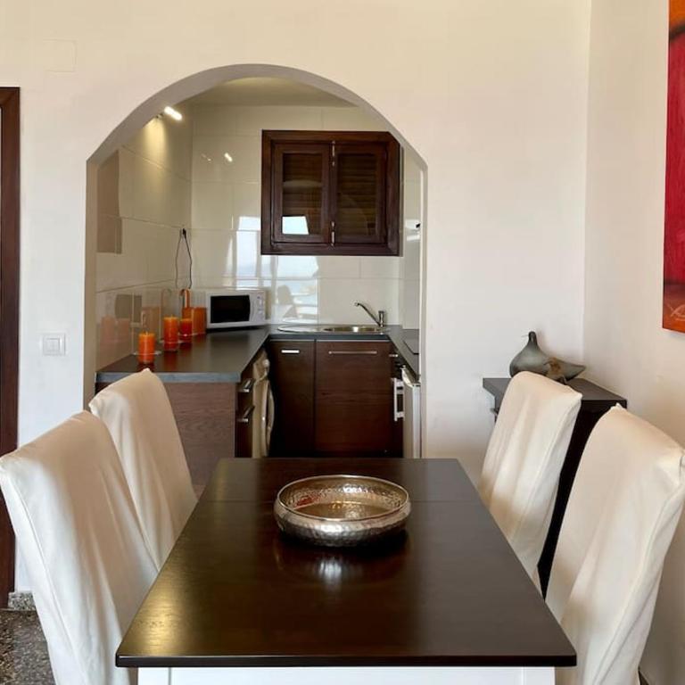 Beste Sicht auf Ifach, Hafen und Strand - Two-Bedroom Apartment - 20