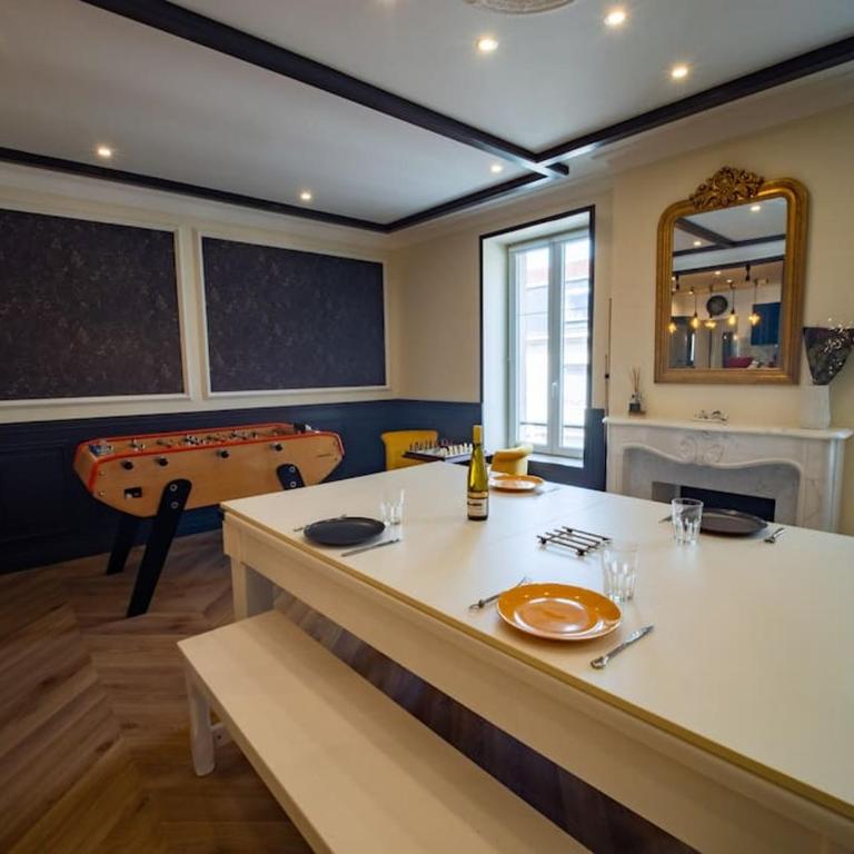 Duplex Jeanne d'Arc Billard Baby en option Escape Game Logements Insolites - Appartement 2 Chambres avec Terrasse - 9