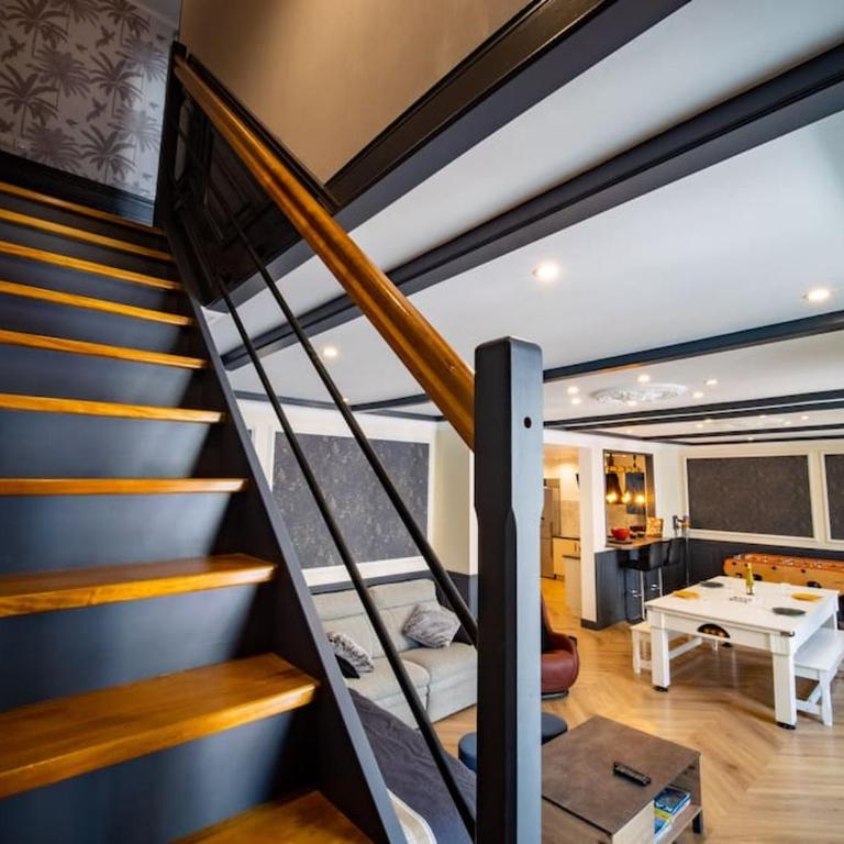 Duplex Jeanne d'Arc Billard Baby en option Escape Game Logements Insolites - Appartement 2 Chambres avec Terrasse - 20