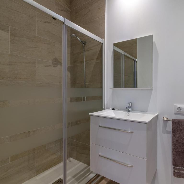 Palma - 2702-63 Mallorca -Miquel Santandreu 40- - Casa - 24