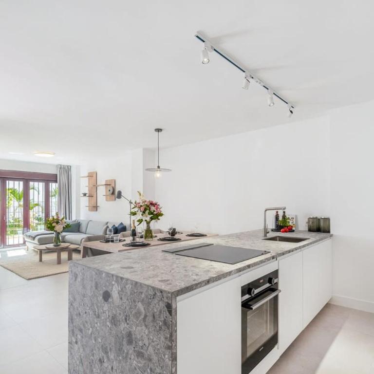 Maestranza Exclusive Townhouse close to Puerto Banus with BBQ Pool - Apartamento - 8