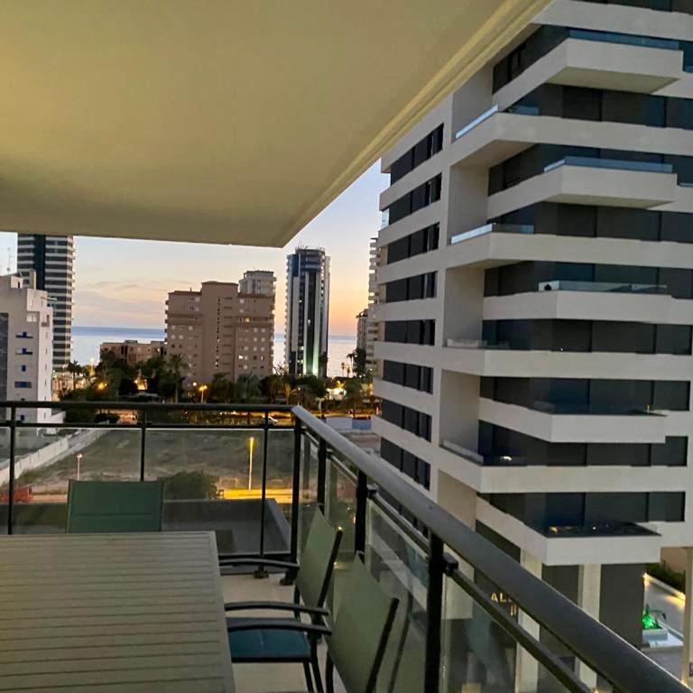 Sunrise Tower - Apartamento de 3 dormitorios - 1