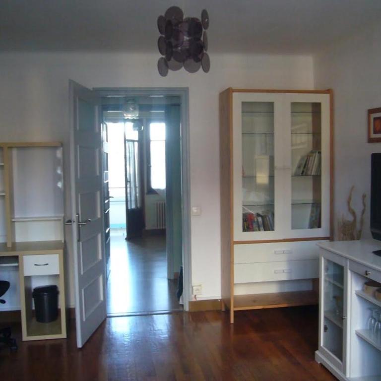 Cozy apartment with balcony and nice mountain view - Appartement - 11