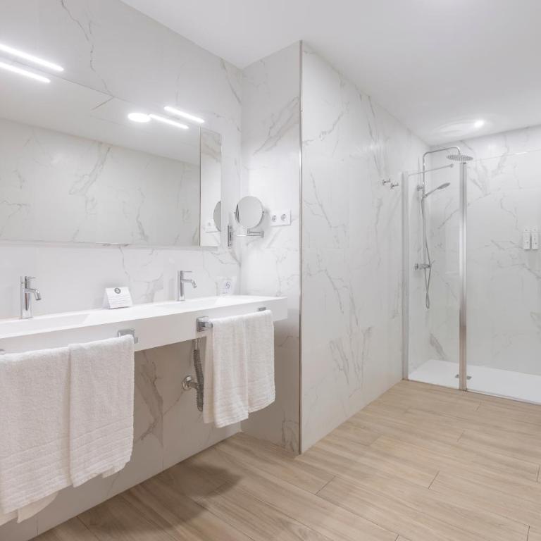 Soho Boutique Los Naranjos - Habitación Familiar (2 adultos y 2 niños) - 18