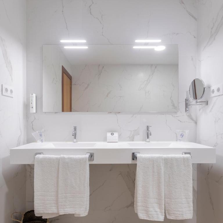 Soho Boutique Los Naranjos - Habitación Familiar (2 adultos y 2 niños) - 12