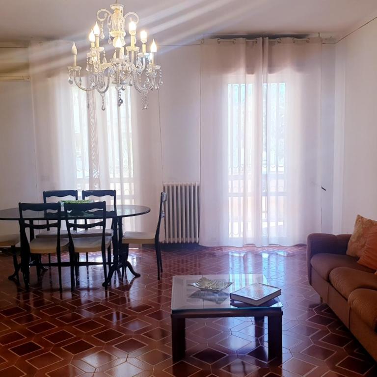 Appartamento Italia, Centro Città - Appartamento con 3 Camere da Letto - 1