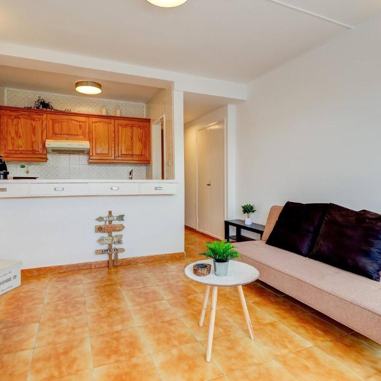Bonito Apto Playa Las Amricas, aptos Playa Honda - Apartamento - 2