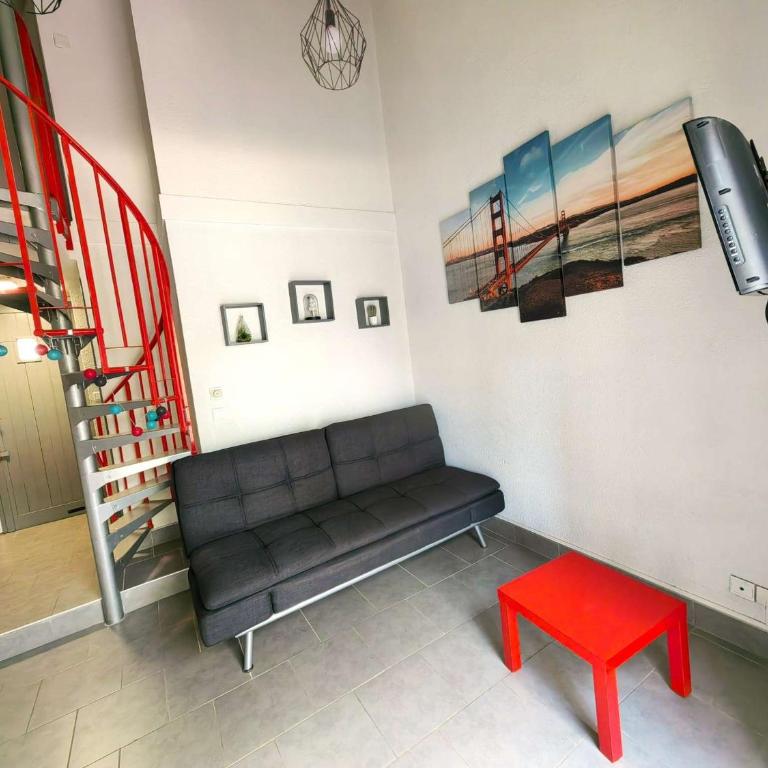 Villa mitoyenne au calme avec parking et piscine commune - FR-1-607-126 - Villa - 7
